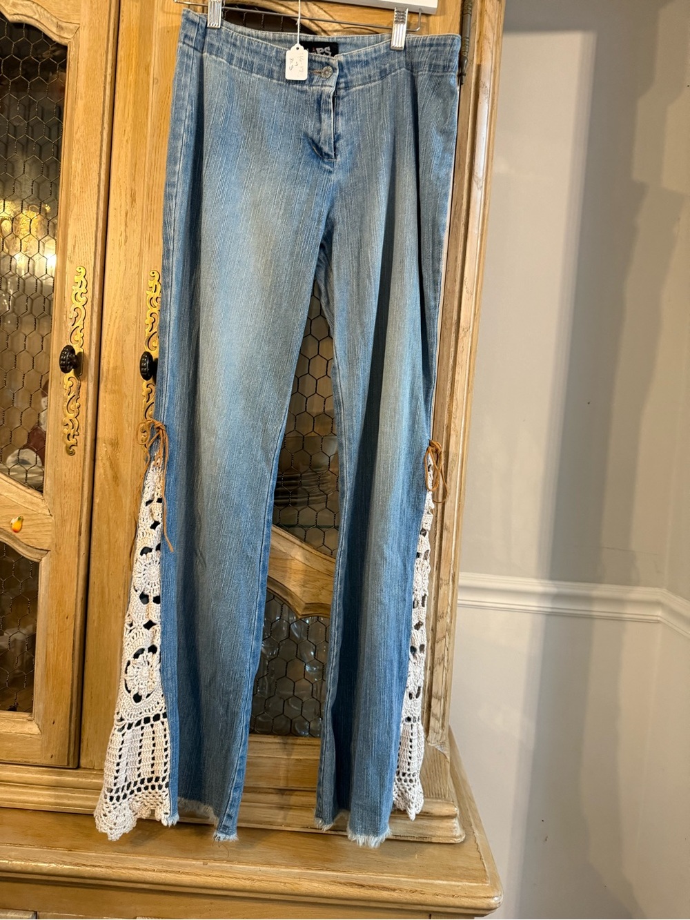 Vintage Crochet Light Blue Women’s Jeans